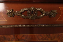 Louis XIV Cabinet