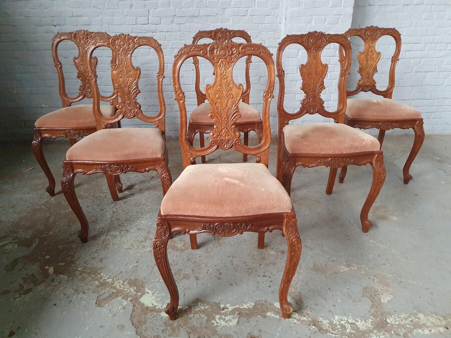 Louis XV (Country French) Table +  6 chairs