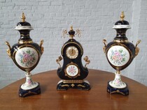 Clock set Louis XVI France (Limoges) Porcelain 1960