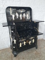 Oriental (Chinese) Bar cabinet