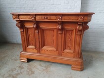 Renaissance Bar/Counter