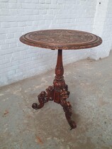 Black forest Sidetable
