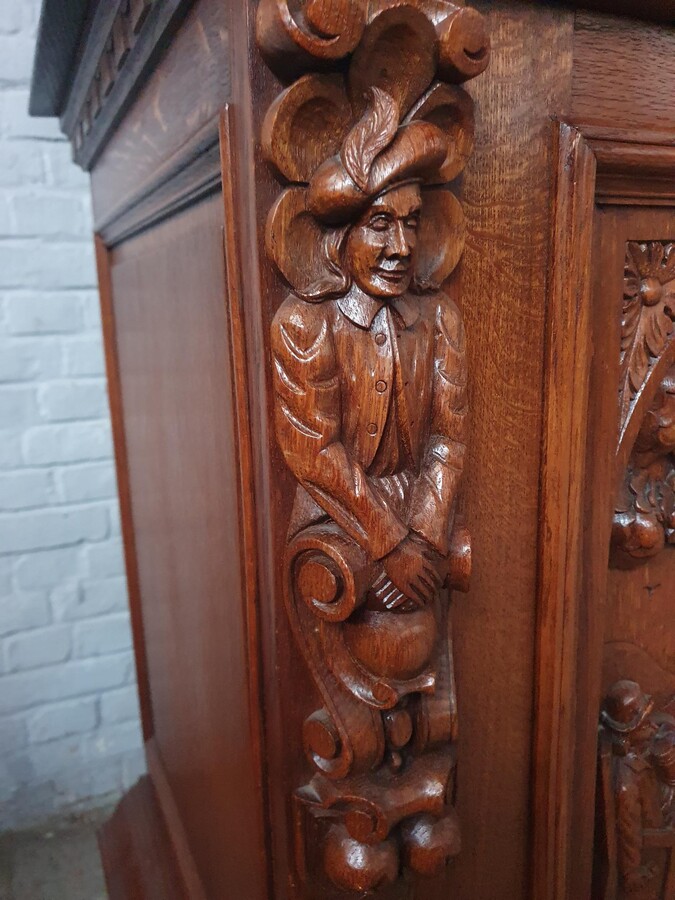 Breughel style Sideboard