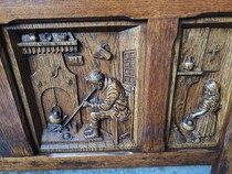 Breughel style Trunk