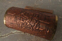 Breughel style Trunk