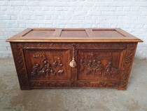 Trunk Breughel style Belgium Oak 1900