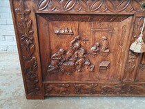 Breughel style Trunk