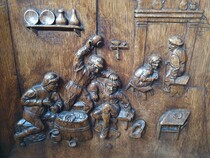 Breughel style Trunk