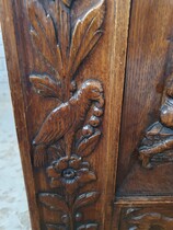 Breughel style Trunk