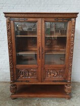 Breughel style Vitrine (Display Cabinet)