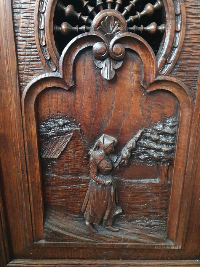 Brittany style Sideboard