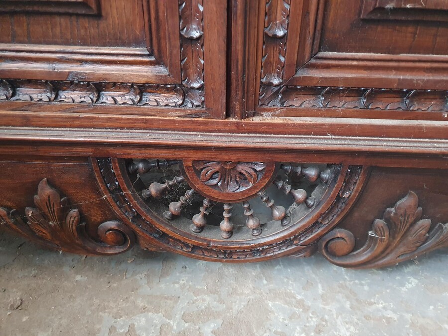 Brittany style Sideboard