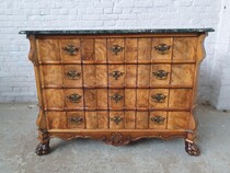 Chippendale Chest of Drawers (marble top)