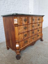 Chippendale Chest of Drawers (marble top)
