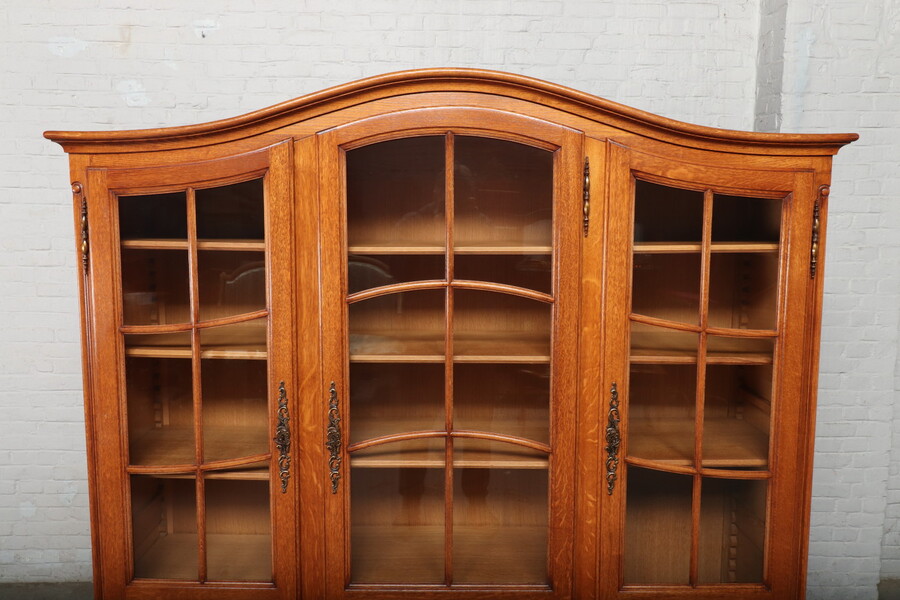 Country French Bookcase