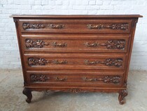 Country French Chest of Drawers