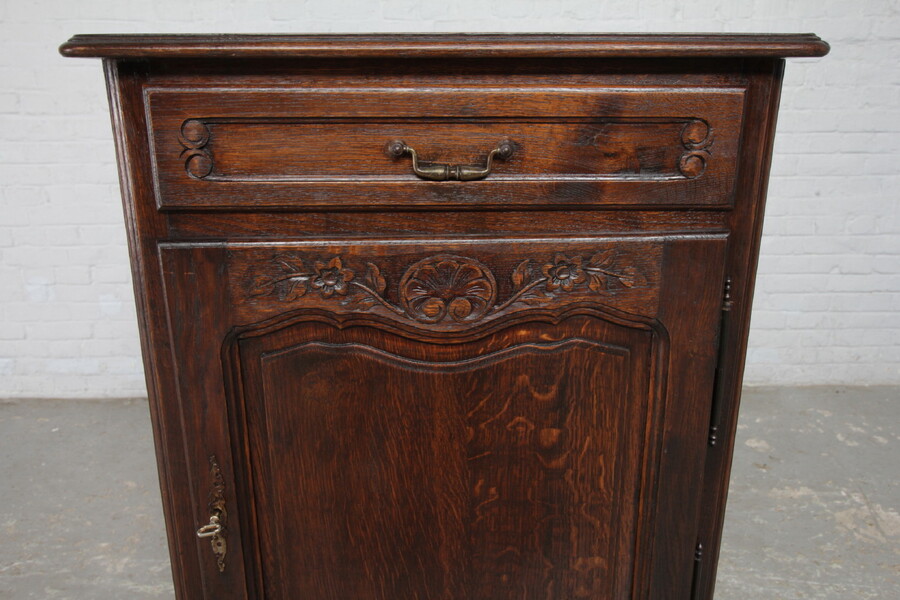 Country French Confiturie cabinet