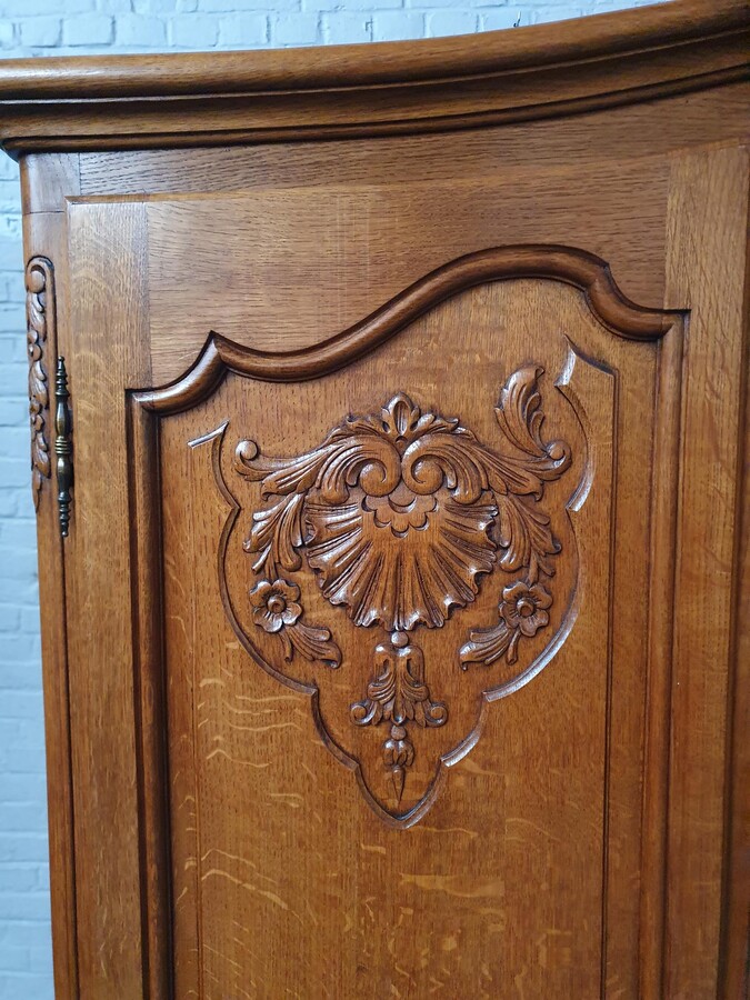 Country French (Louis XV) Armoire