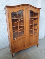 Country French (Louis XV) Bookcase/Vitrine