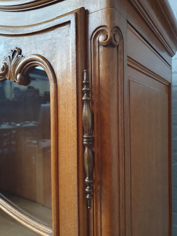 Country French (Louis XV) Bookcase/Vitrine