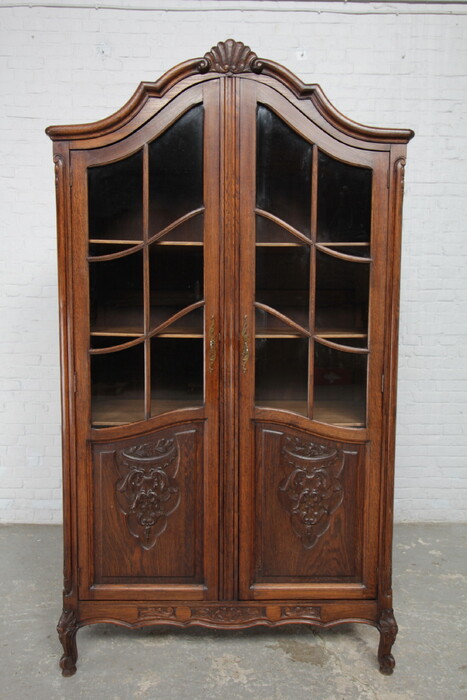 Country French (Louis XV) Bookcase/Vitrine