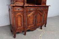 Country French (Louis XV) Vaisselier cabinet