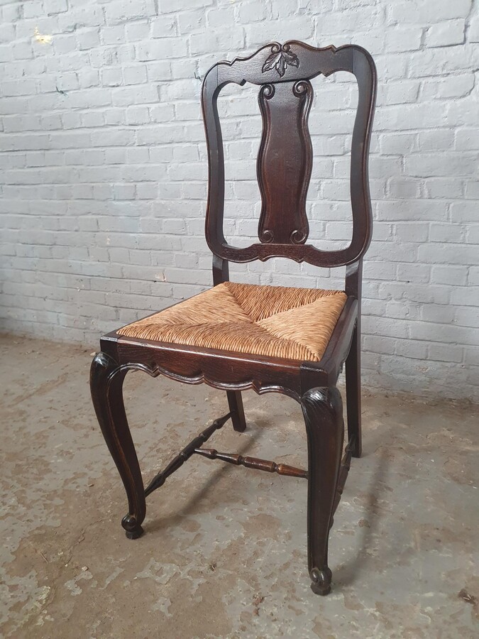 Country French Table +  6 chairs