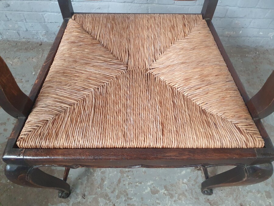 Country French Table +  6 chairs