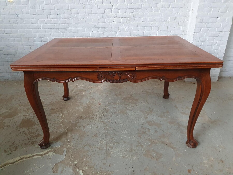 Country French Table +  6 chairs