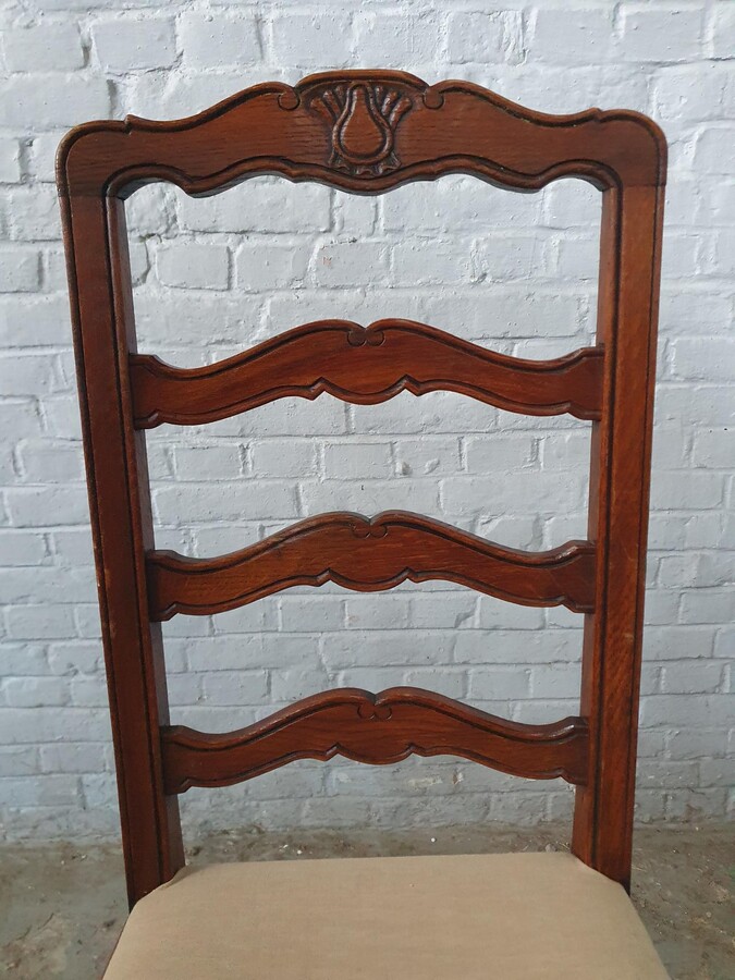 Country French Table +  6 chairs