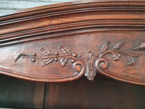 Country French Vaisselier cabinet