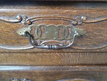 Country French Vaisselier cabinet