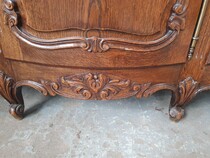 Country French Vaisselier cabinet
