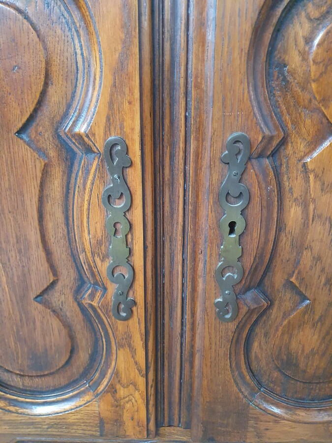 Country French Vitrine (Display Cabinet)