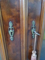 Empire Bookcase/Vitrine