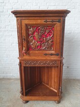 Corner cabinet Gothic Belgium Oak 1920
