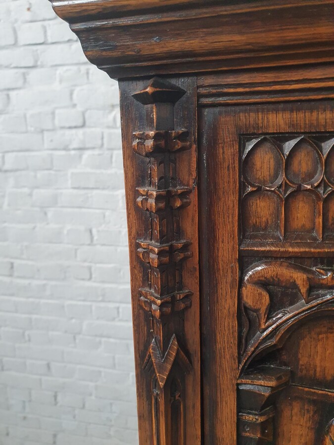 Gothic Credance cabinet