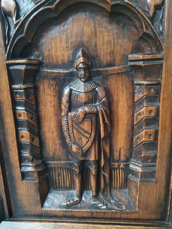 Gothic Credance cabinet