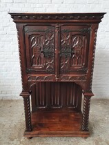 Credance cabinet Gothic Belgium Oak 1900