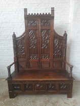 Gothic Hall Bench