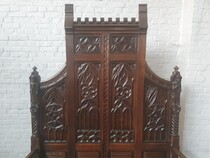 Gothic Hall Bench