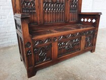 Gothic Hall Bench