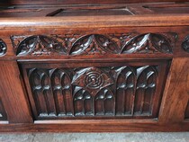 Gothic Hall Bench