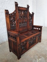 Gothic Hall Bench