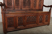 Gothic Hall Bench