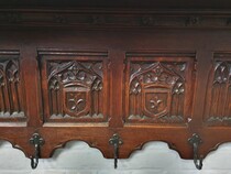 Gothic Hallbench + coatrack