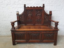 Gothic Hallbench + coatrack