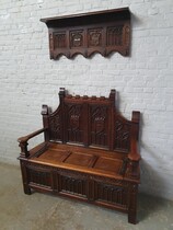 Gothic Hallbench + coatrack