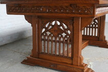 Gothic Table +  6 chairs