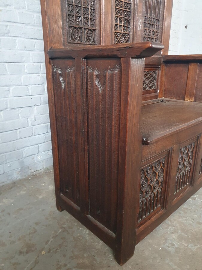 Gothic Throne chair